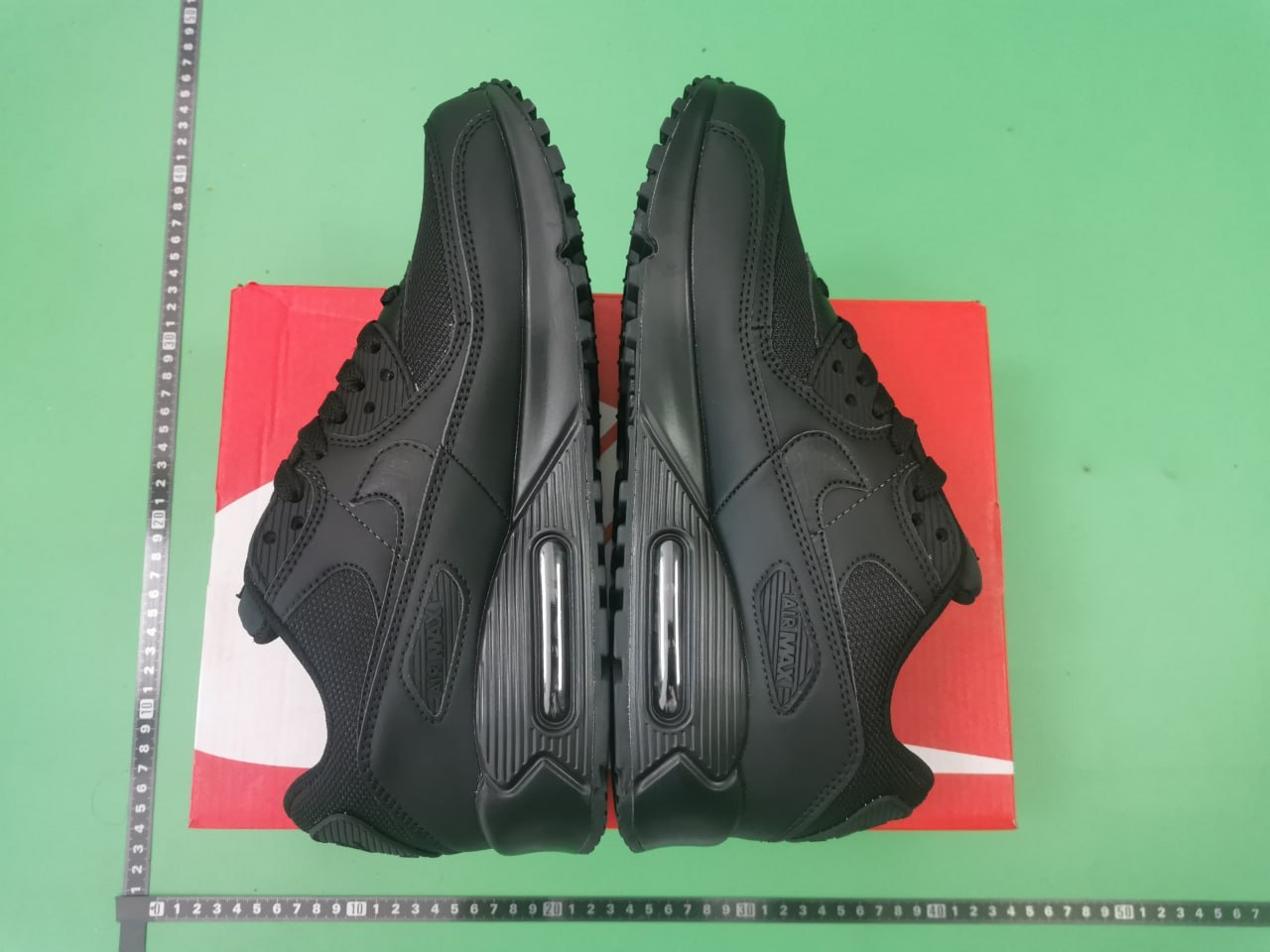 Nike Air Max 90 -1