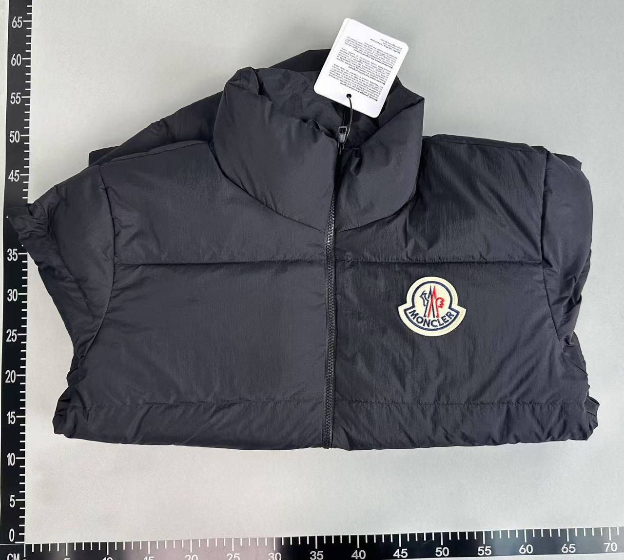MONCLER Down -1