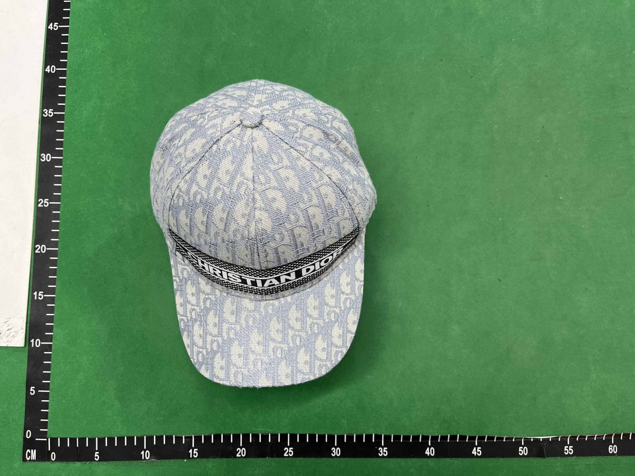 Dior cap (TOP 40 style) -1