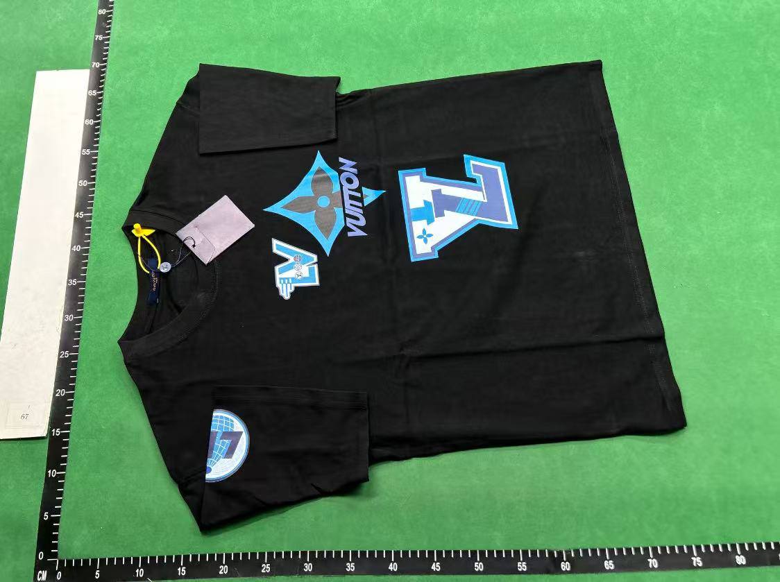 LVURTTON Tee -1