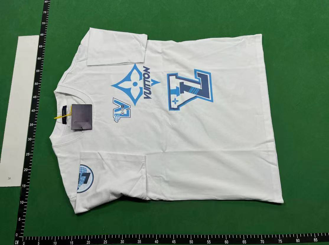 LVURTTON Tee -3