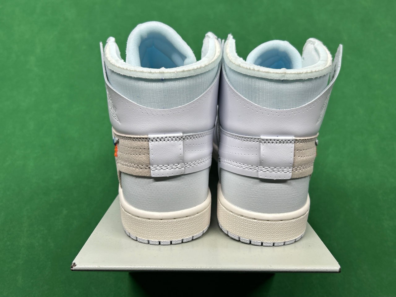 OFF-WHITE x Jordan Air Jordan 1 High The Ten Chicago -1