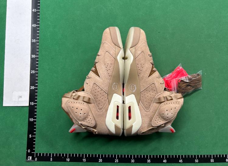 NIKE AIR JORDAN 6 -3
