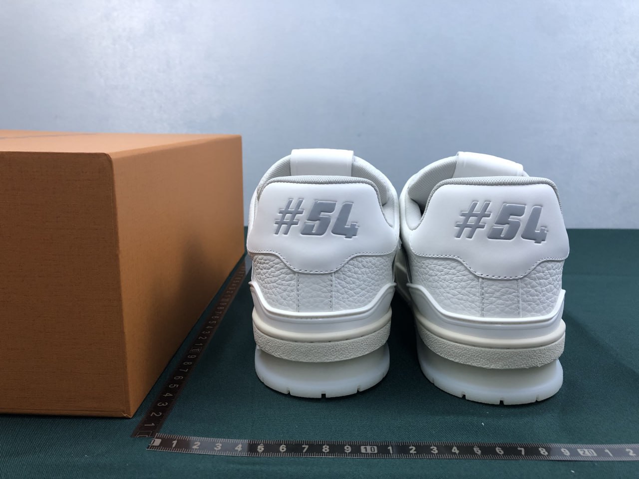 LV shoes [OG Batch] TRANR -2