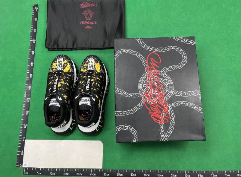 Versace shoes -3