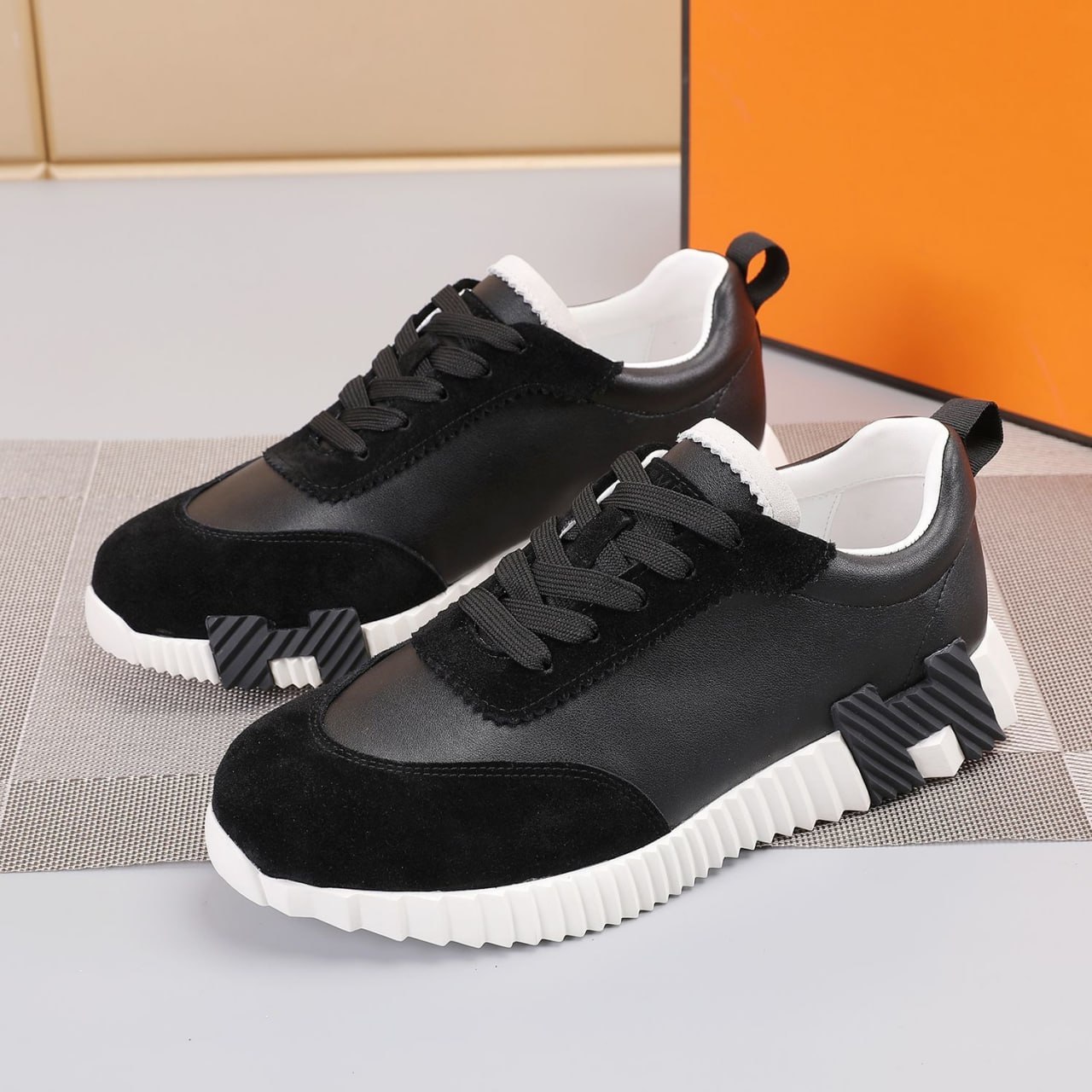 GUCCI shoes & Hermes shoes -1