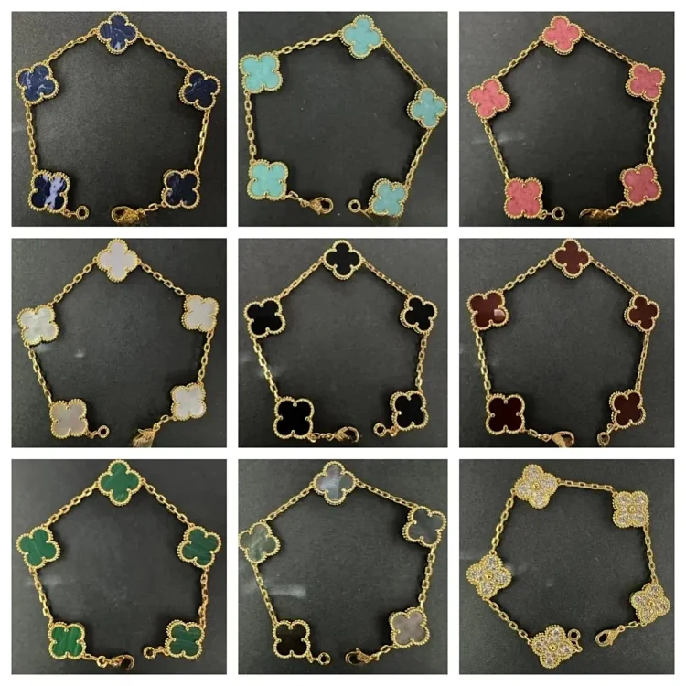 Quality Van Cleef & Arpels bracelet (The perfect gift for your loved ones❤️) ( 40 + styles)