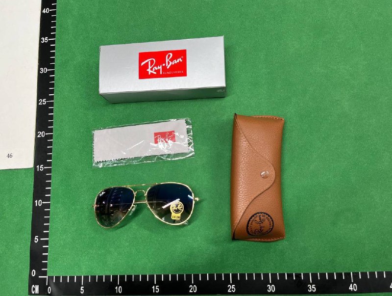 Ray-Ban Wayfarer, Aviator, Round, and Clubmaster Sunglasses [27 styles] -3