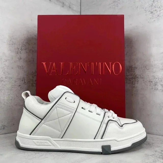 Valentino Garavani Rockstud Spike Sneakers Casual Shoes [5 styles] -1