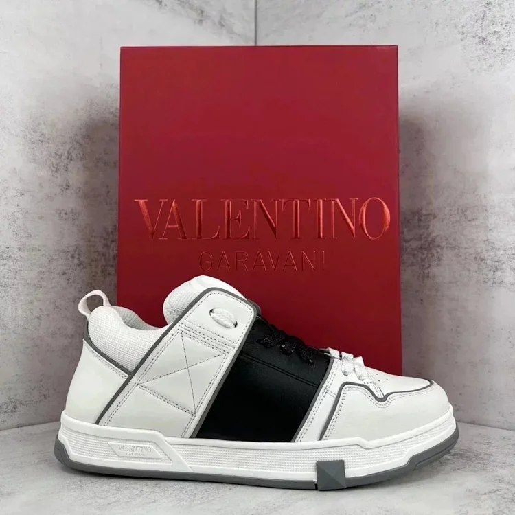 Valentino Garavani Rockstud Spike Sneakers Casual Shoes [5 styles]