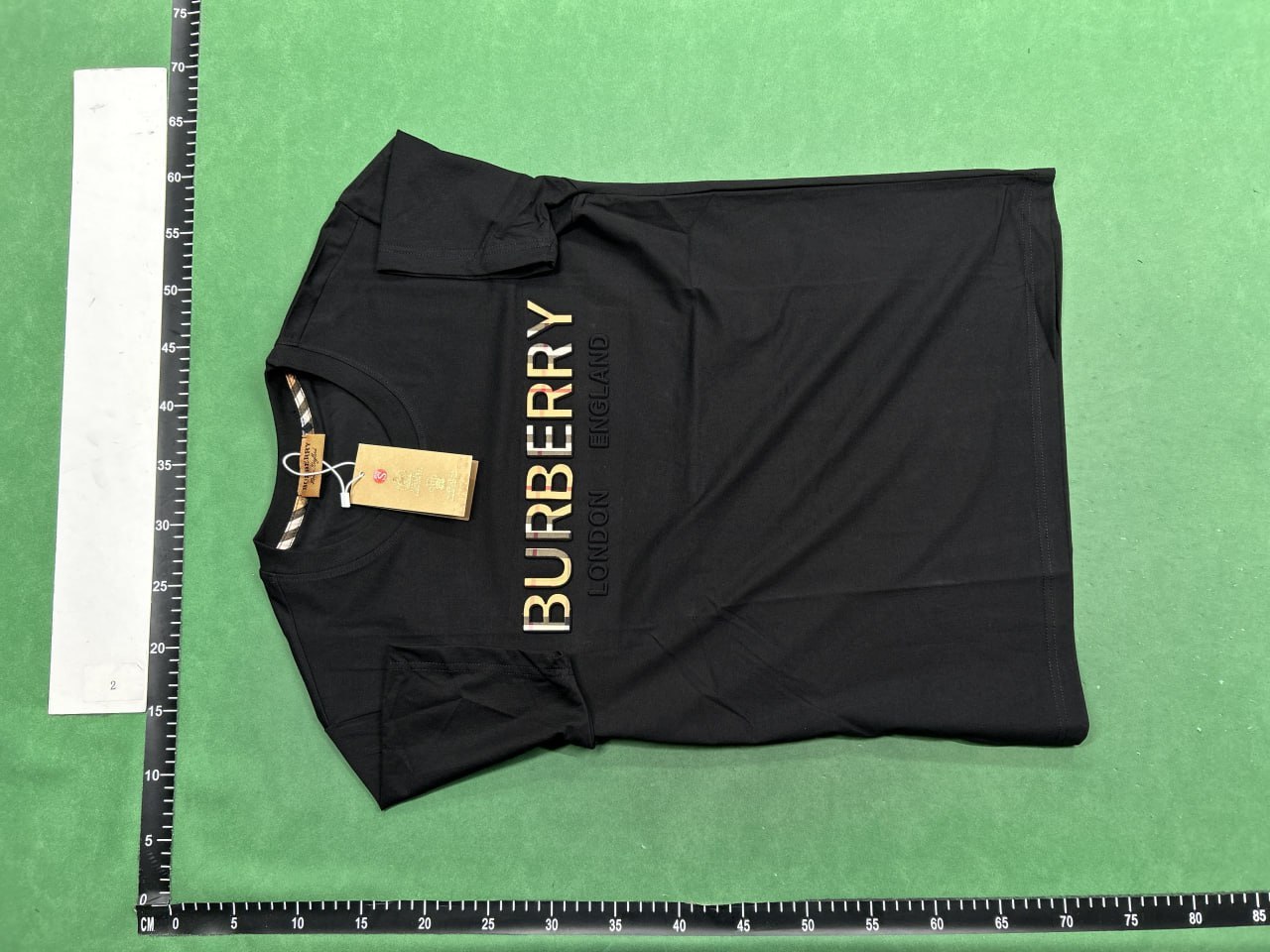 Burberry Graphic Print T-Shirt [39 styles] -2
