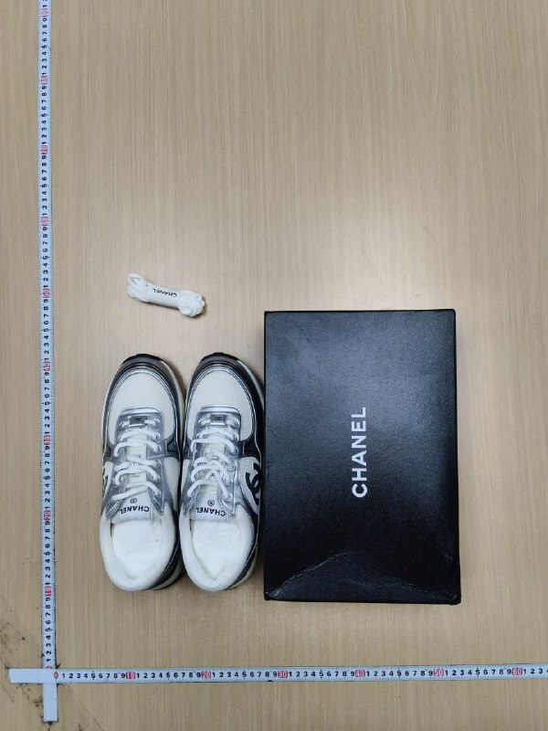 CHANEL Chanel 19 Sneakers [40 styles] -4