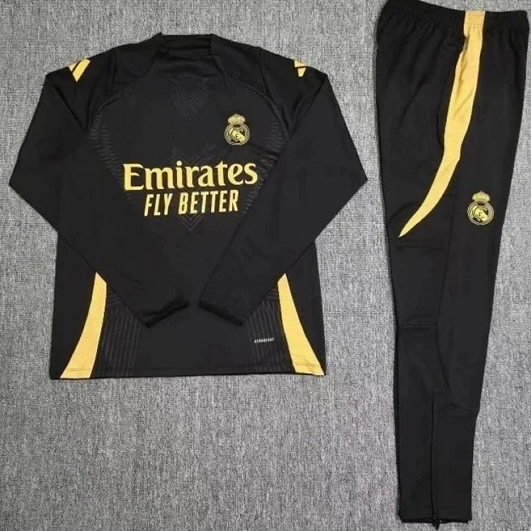 Real Madrid 2025 Training Kit 
