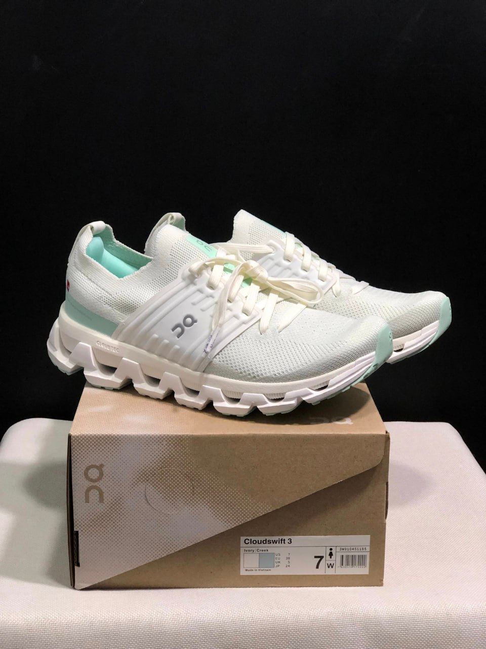 On Cloudswift Sneakers [29 styles] -1