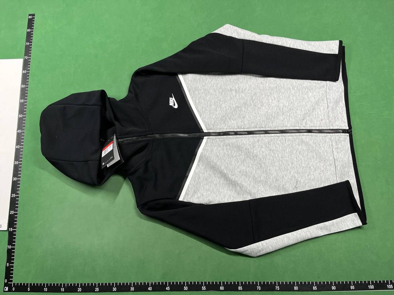 Nike Tech Set -2