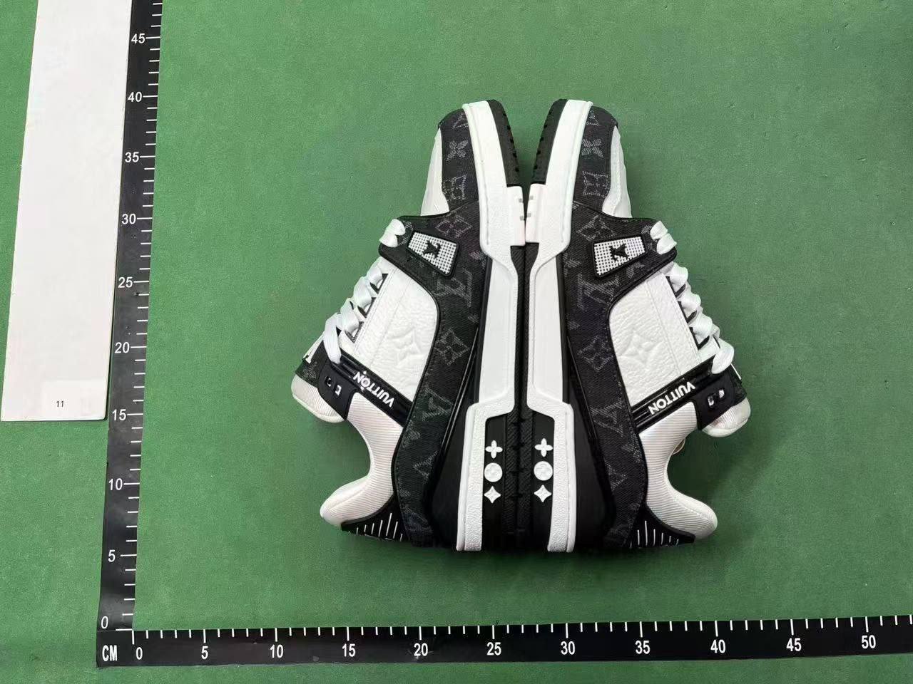 Louis Vuitton Trainer -3