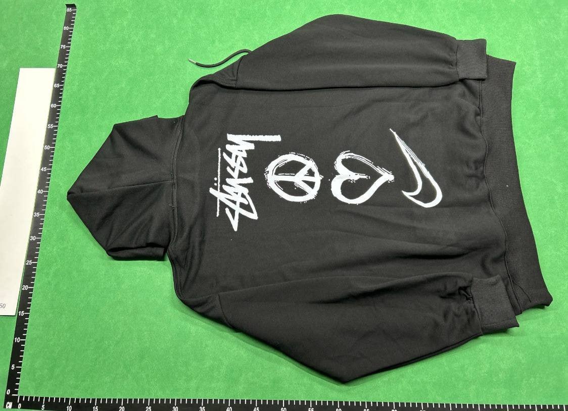 Nike sweatshirt（+40color -4