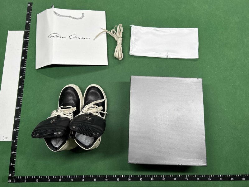 Rick on shoes (40 CP) -4