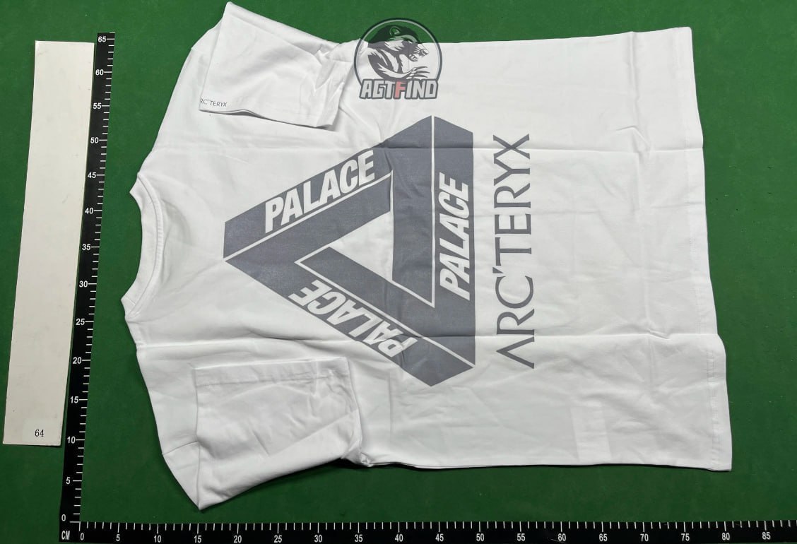 Palace t-shirt -3