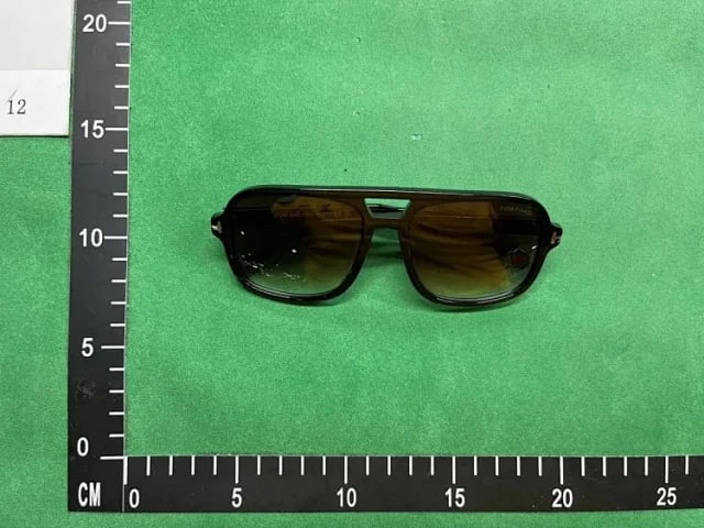 Tom Ford Sunglasses Glass -3