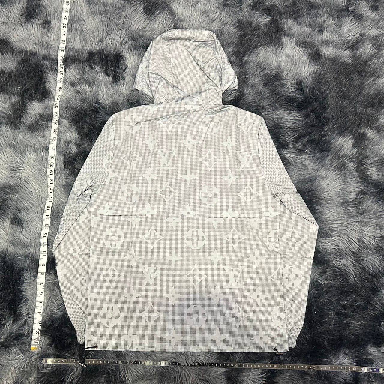 LV COAT -1