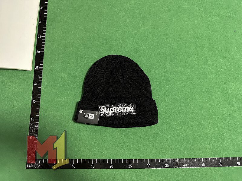 supreme Hat(+8 color -3
