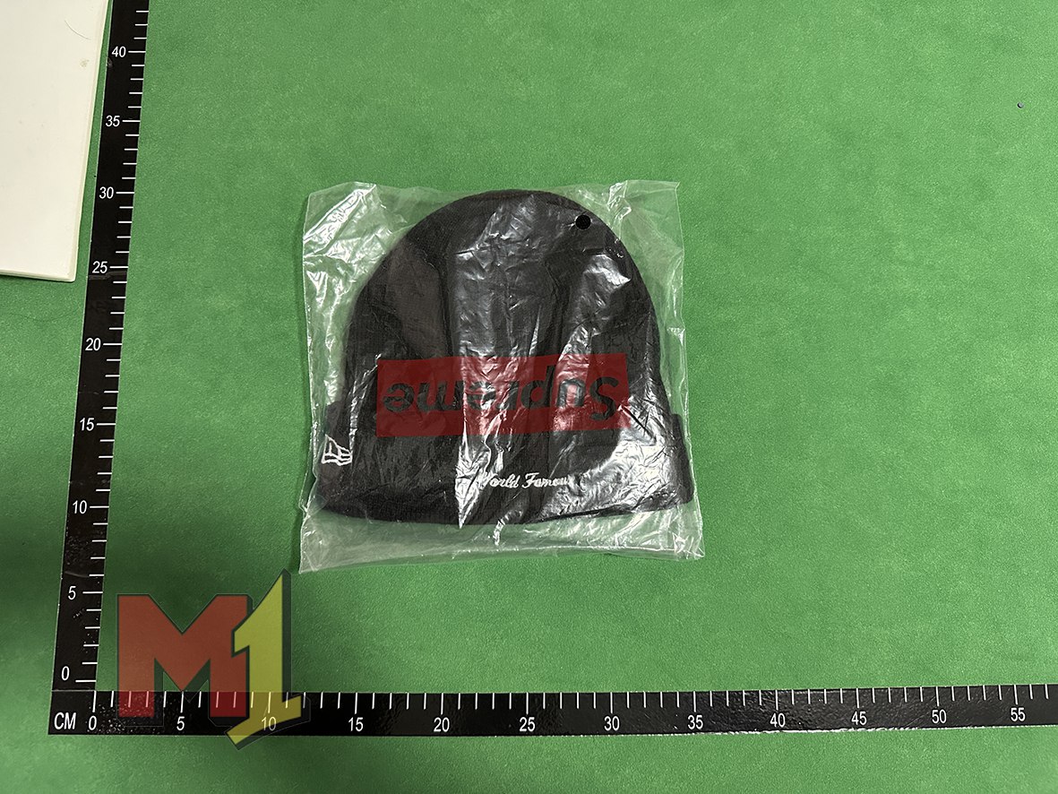 supreme Hat(+8 color -4