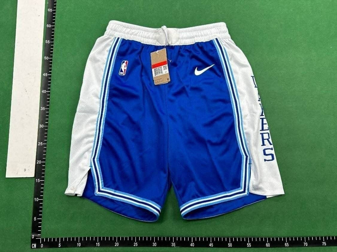 Basketball shorts (40 CP) -4