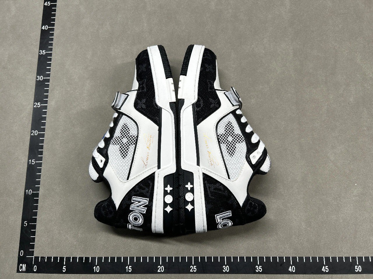 Louis vuitton sneakers LV Trainer ( 40 colors ) -5