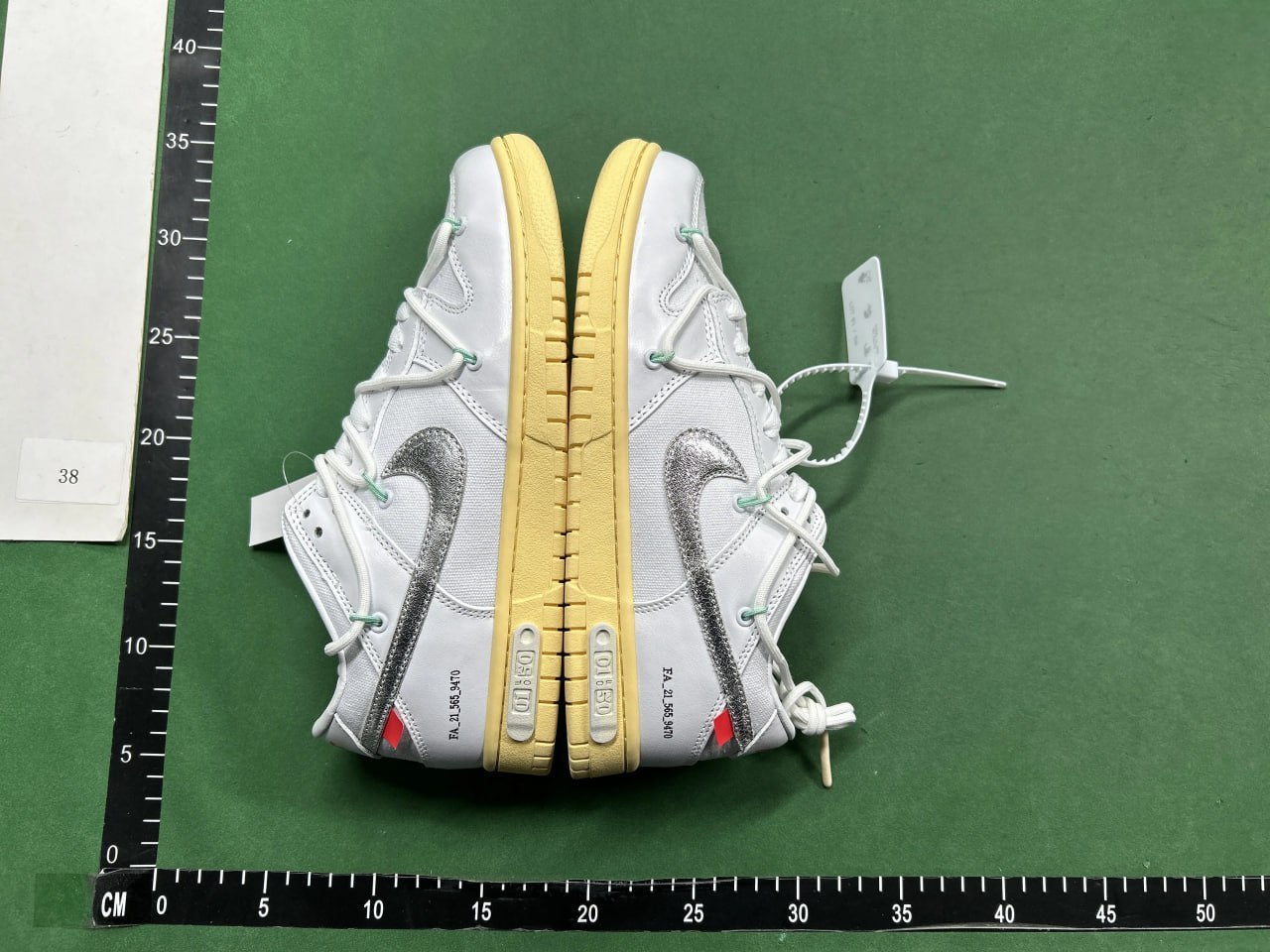 Nike Dunk Low Off-White -2
