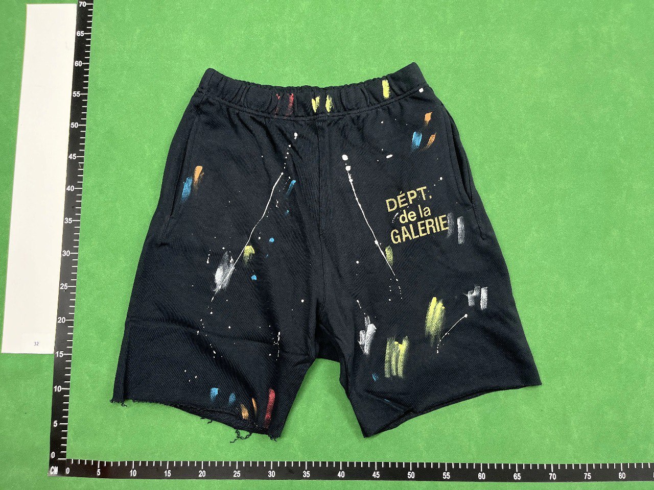 GALLERY DEPT Shorts -4