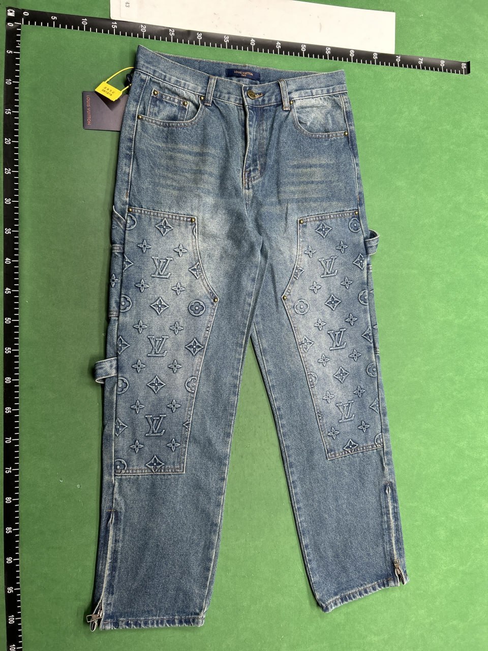 LV Louis Vuitton jeans&LV shorts -3