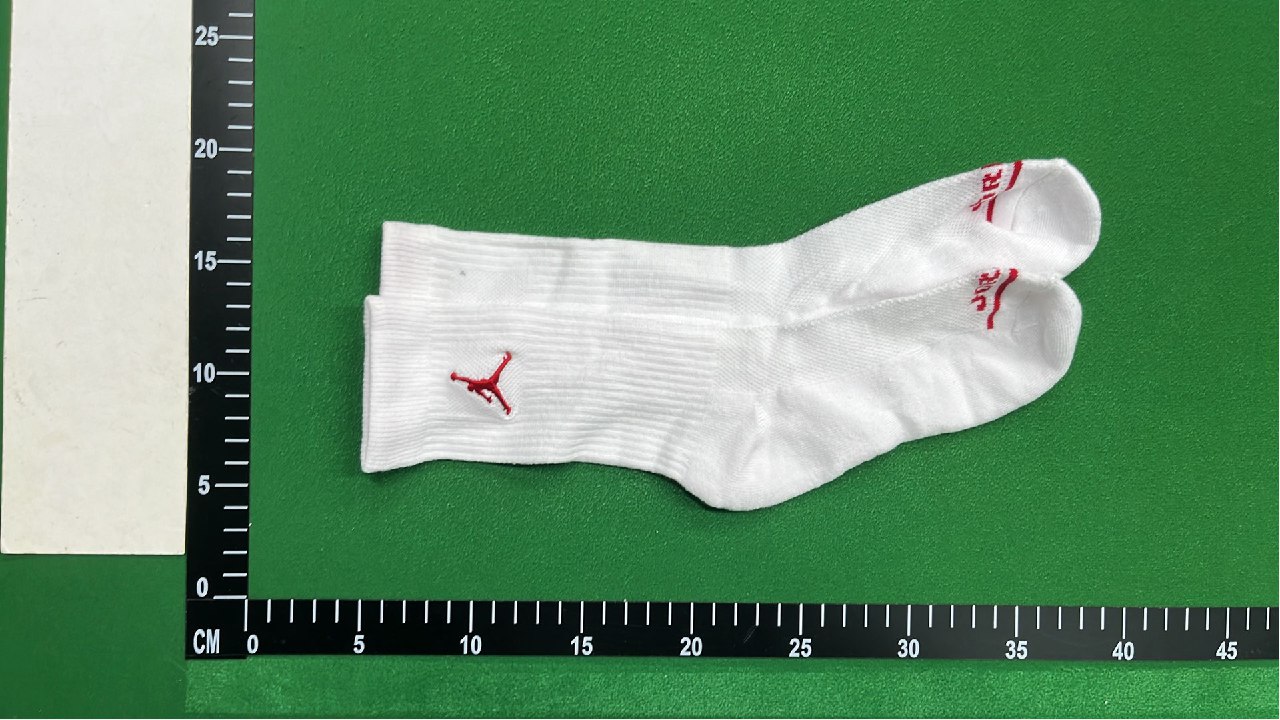 Jordan Classic Crew Socks - Multi-Pack for Men and Women -2