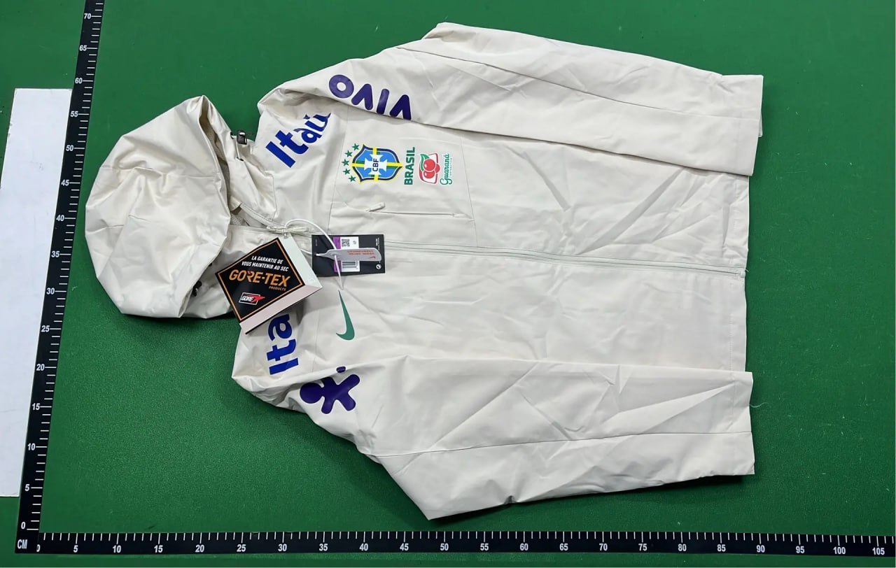 Nike Windbreaker -4